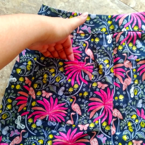 Boden colorful print linen shorts - Picture 5 of 9